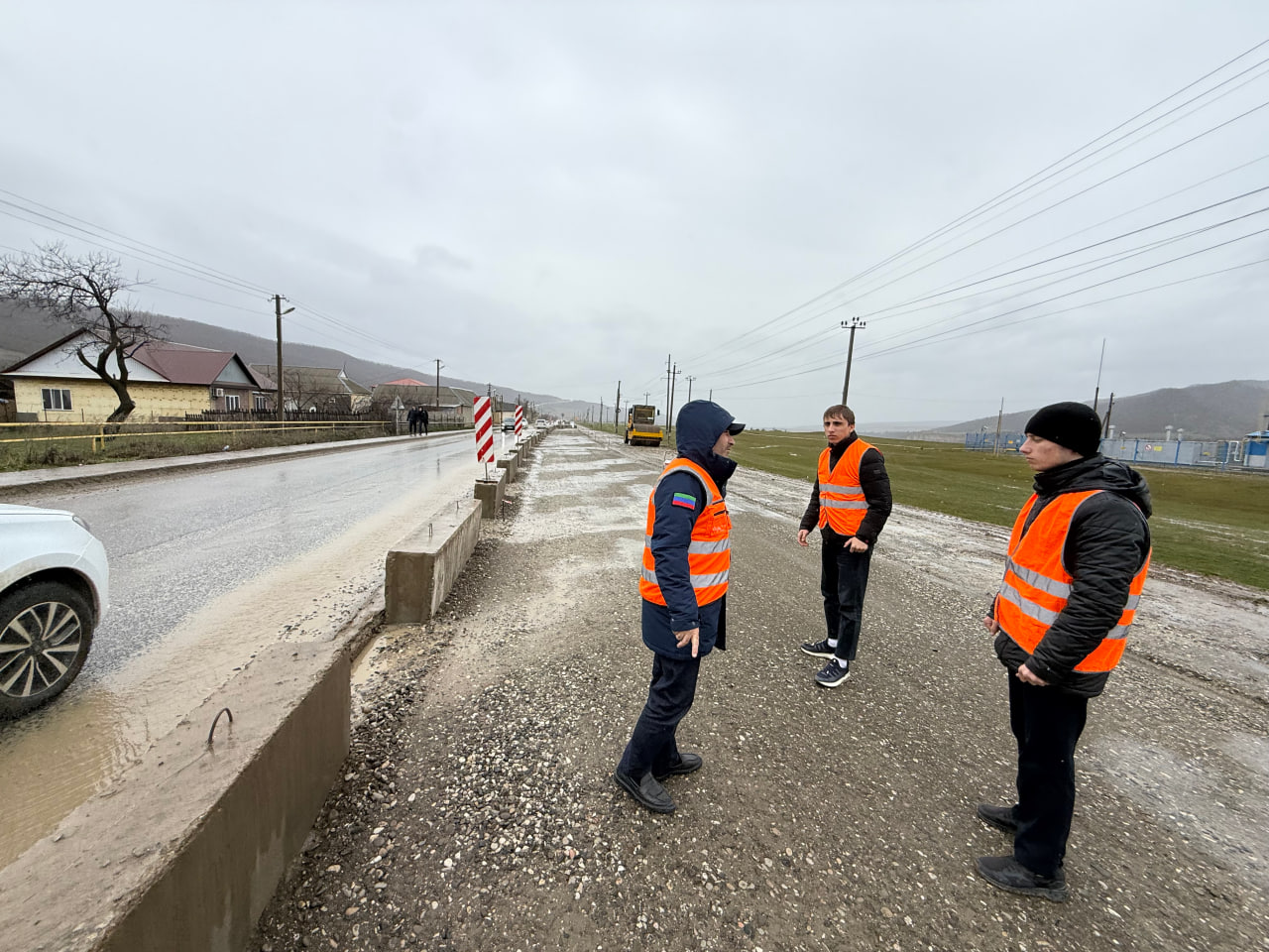 Студенты АДК ознакомились с ходом капремонта дороги Хасавюрт – Тлох